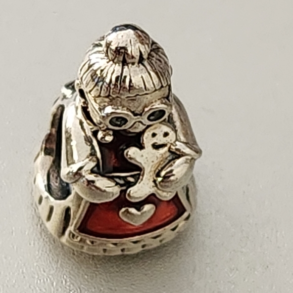 Auth. Pandora Mrs Santa Claus Charm 792005EN07 - Picture 2 of 5